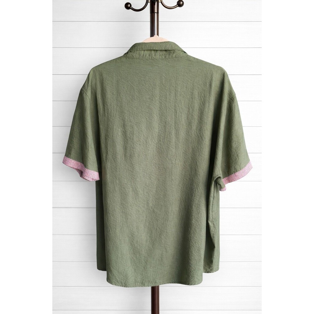 Manfinity Olive Green Short Sleeve Button down with Leather Detail 3X(6X) - Picture 2 of 5